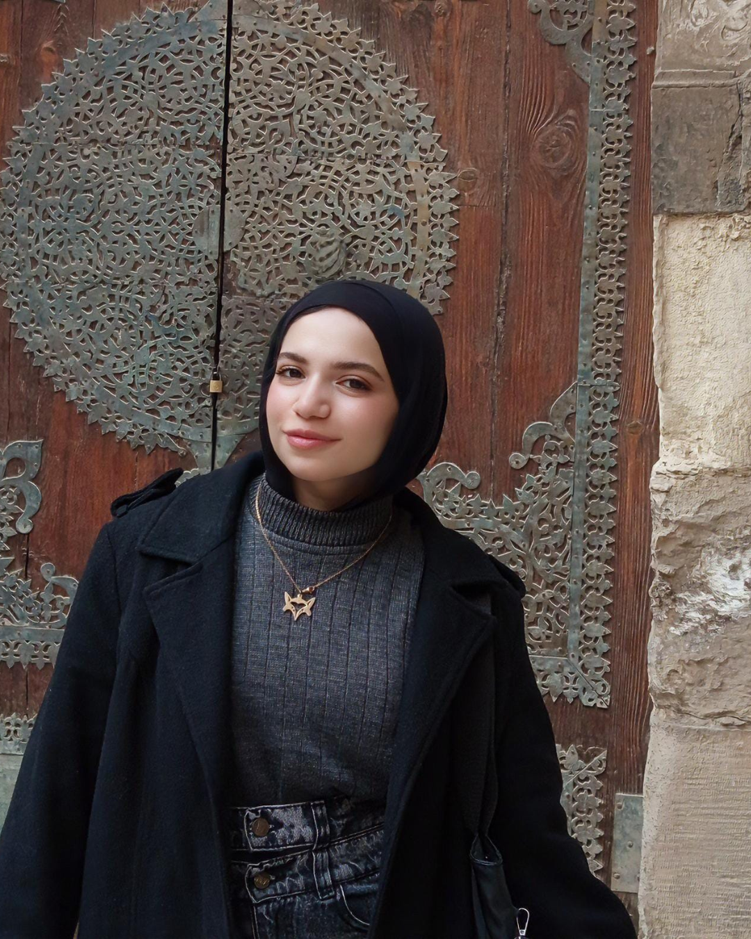 تعرف على فريق عملنا 1